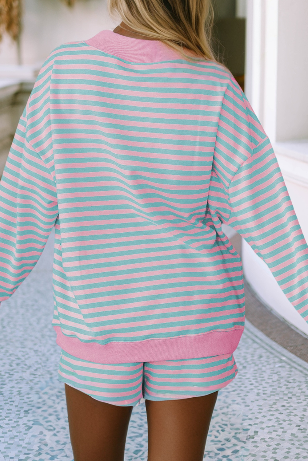 Stripe Colorblock Pullover Elastic Waist Shorts 2pcs Set